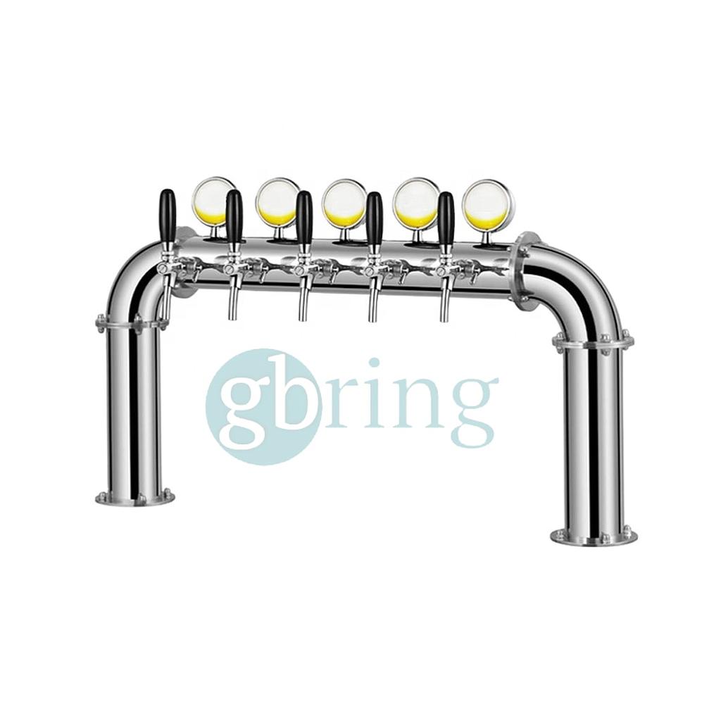 Pilon con 5 canillas y luz